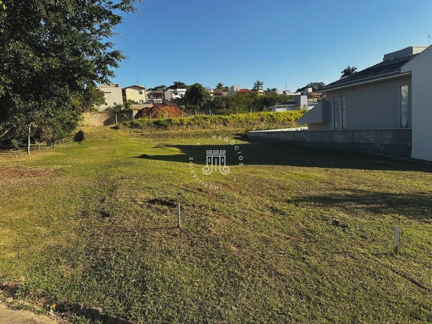 TERRENO À VENDA NO CONDOMÍNIO VILLA VERDE EM JUNDIAÍ/SP
