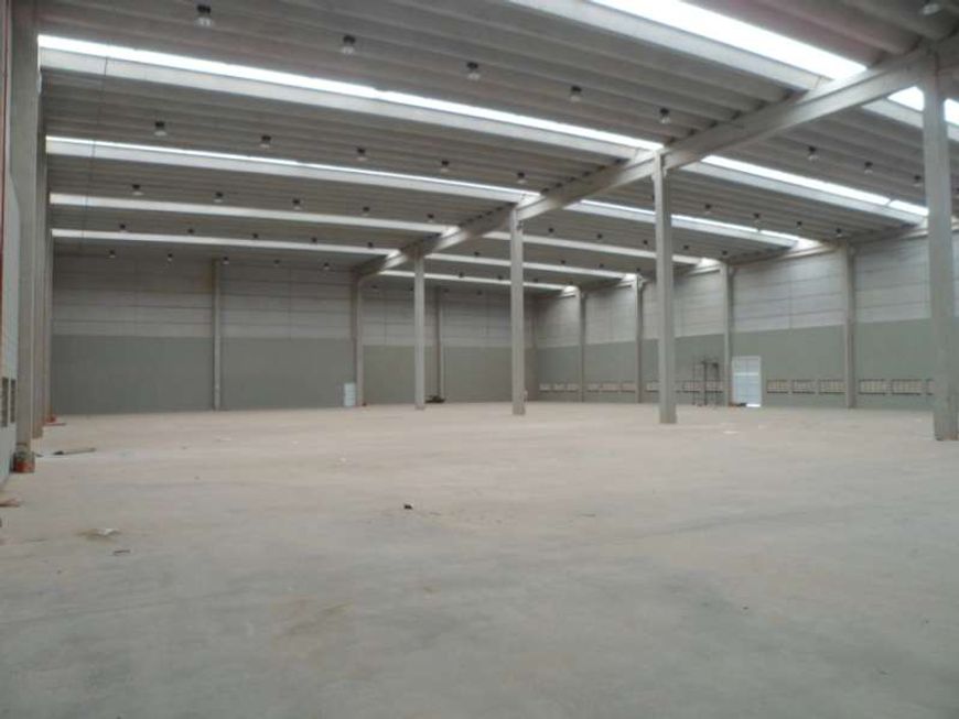 VENDA DE GALPÃO INDUSTRIAL EM JUNDIAI - FAZGRAN - NOVO - AT= 6.870,00 m² e AC= 4.590,00m²