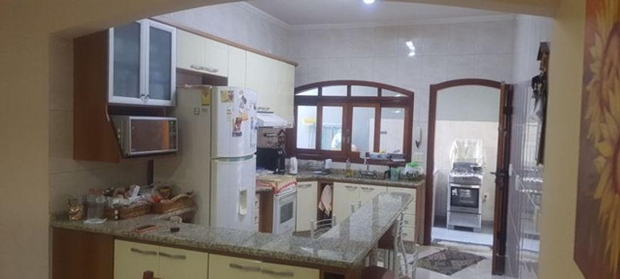 EXCELENTE CASA TÉRREA, IMÓVEL COM EDÍCULA, NA REGIÃO DA VILA ARENS, VILA VECCHI, JUNDIAÍ, YARID IMÓV