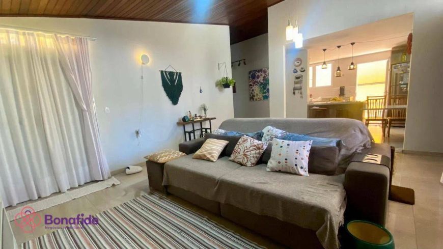 Casa com 3 dormitórios à venda, 207 m² por R$ 990.000 - Vila Vianelo - Jundiaí/SP