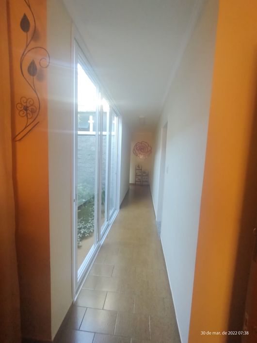 CASA A VENDA EM JUNDIAI - VILA SANTANA II - 3 VAGAS - SOBRADO