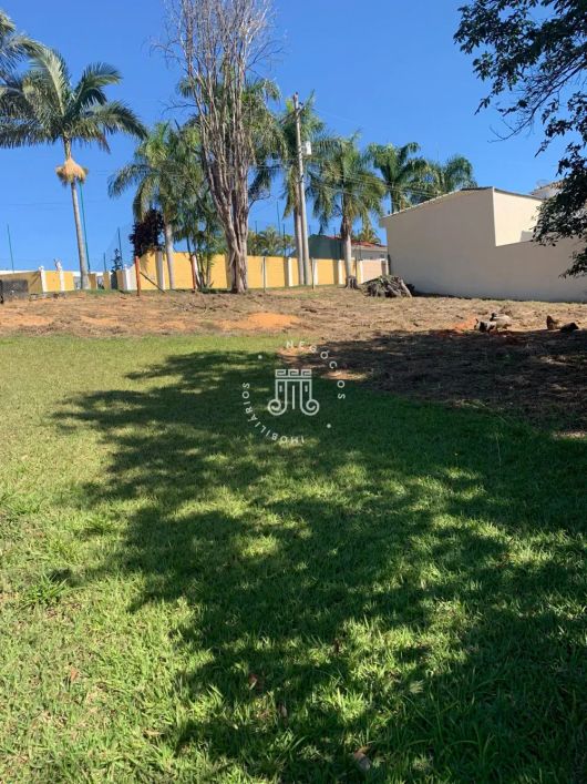 TERRENO LOCALIZADO NO LOTEAMENTO QUINTA DAS PALMEIRAS, NA CIDADE DE JUNDIAÍ / SP
