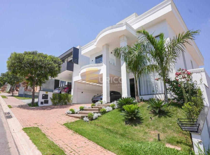 Casa belíssima totalmente reformada no condomínio Brisas Jundiai