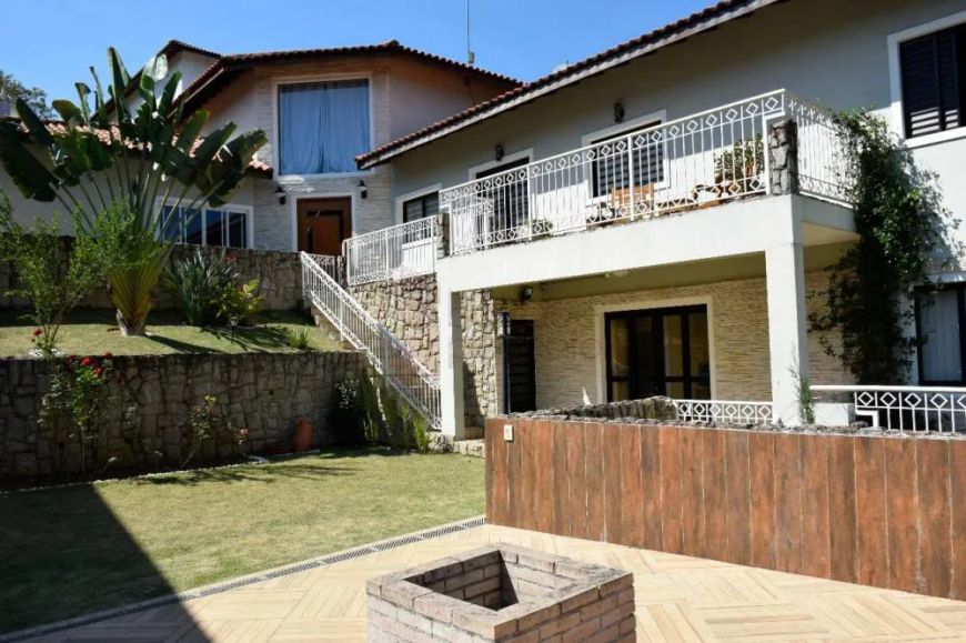 Casa Sobrado em Condomínio em Cajamar