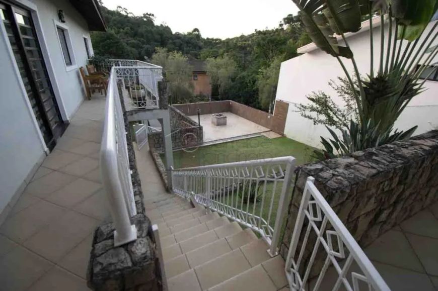 Casa Sobrado em Condomínio em Cajamar