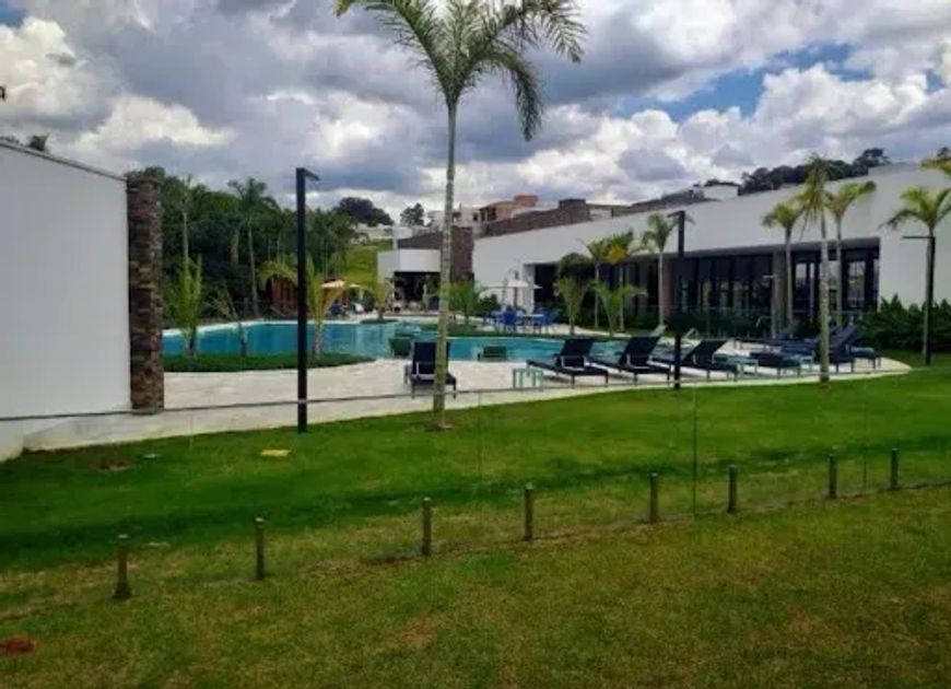 Terreno a venda no condomínio Brisas do Lago