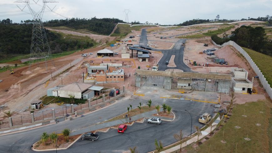 PORTAL DOS LAGOS| Lotes a partir de 420m² em Jundiaí com Lagos e Lazer| Obras em conclusão