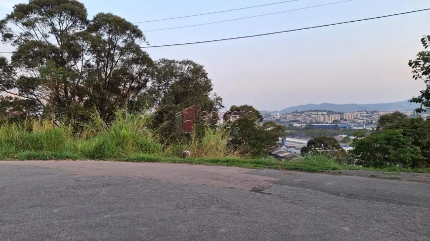 TERRENO À VENDA - NO BAIRRO JARDINS TORRES SÃO JOSÉ EM JUNDIAÍ/SP