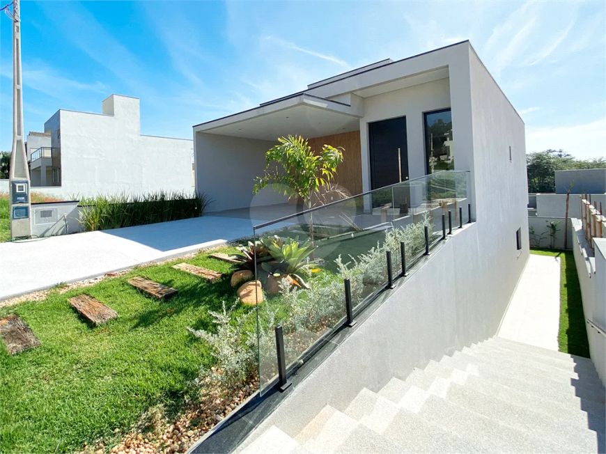Casa com 3 quartos à venda em Chácara Morada Mediterrânea - SP