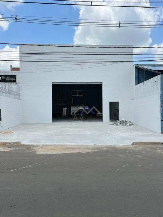 Galpão à venda, 400 m² por R$ 1.700.000,00 - Pqe Res Jundiai - Jundiaí/SP