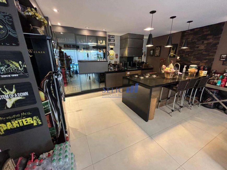 Nature Village II - Casa 240m², 3 suítes, 5 vagas, Jundiaí. COD