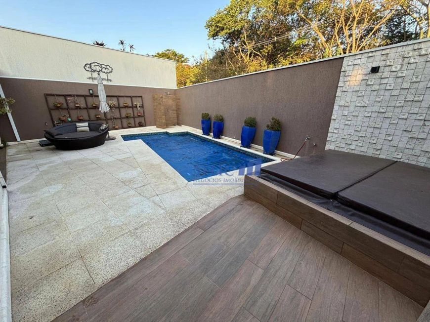 Nature Village II - Casa 240m², 3 suítes, 5 vagas, Jundiaí. COD