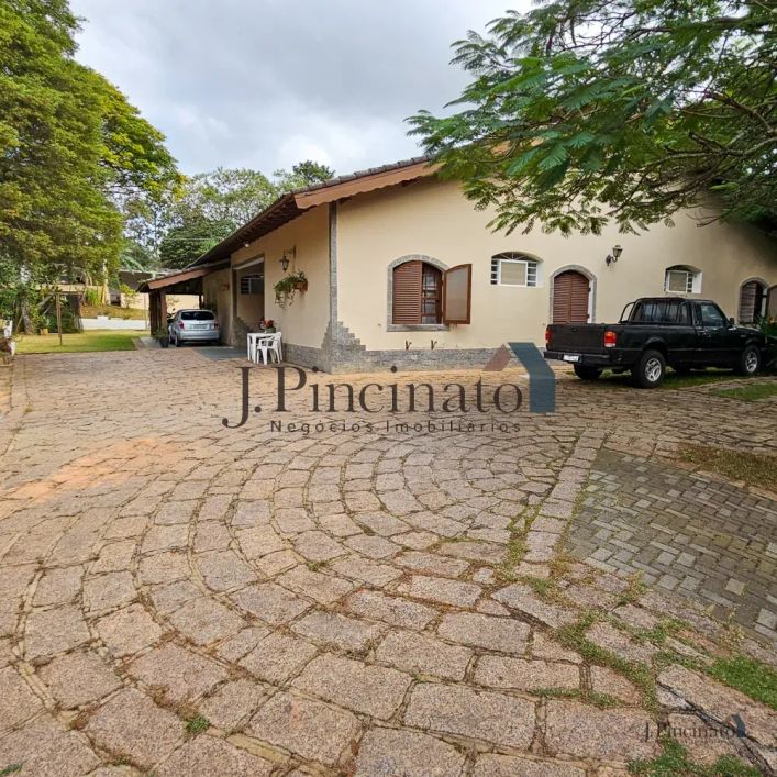 CASA TÉRREA COM 04 QUARTOS À VENDA NO LOTEAMENTO MORADA MEDITERRÂNEA NO BAIRRO ENGORDADOURO - JUNDIA