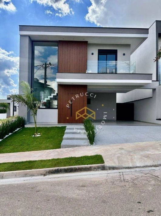 LINDA CASA RECEM CONSTRUIDA NO RESERVA ERMIDA EM JUNDIAI