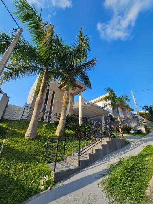 EXCELENTE CASA A VENDA - CONDOMÍNIO TERRAS DE JUNDIAI - BAIRRO CAXAMBU