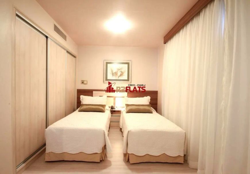 Flat com ótimo preço no bairro Campo Belo. Confira!