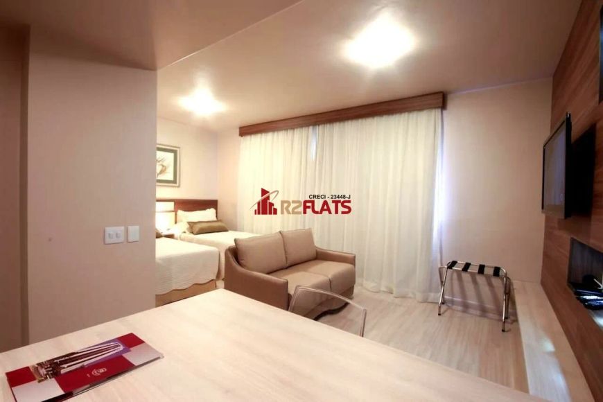 Flat com ótimo preço no bairro Campo Belo. Confira!
