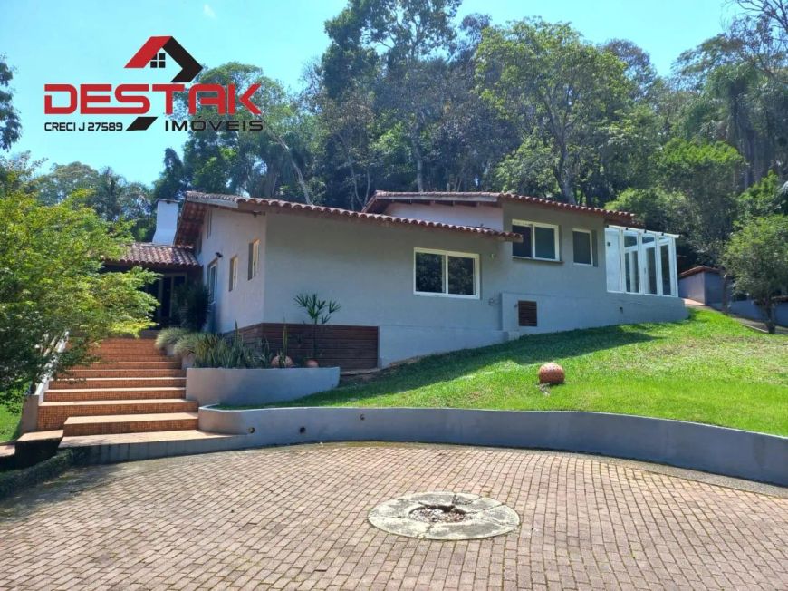 Casa A Venda No Capital Ville Com 05 Suites Em Amplo Terreno Com 4.704,11 Metros.