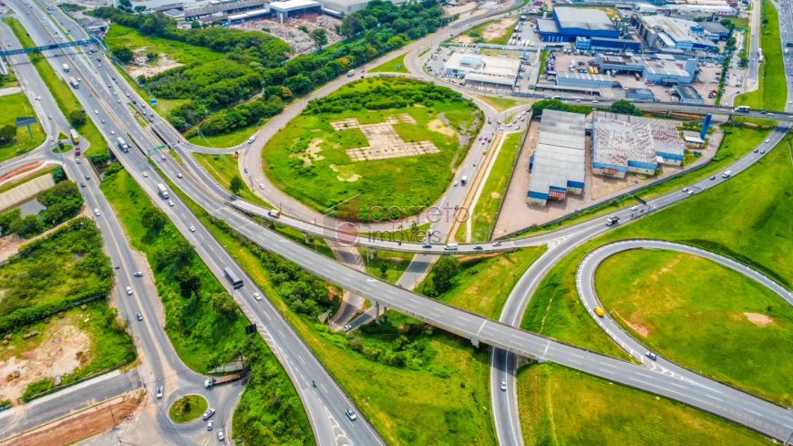 ÁREA COMERCIAL À VENDA EM JUNDIAÍ/SP