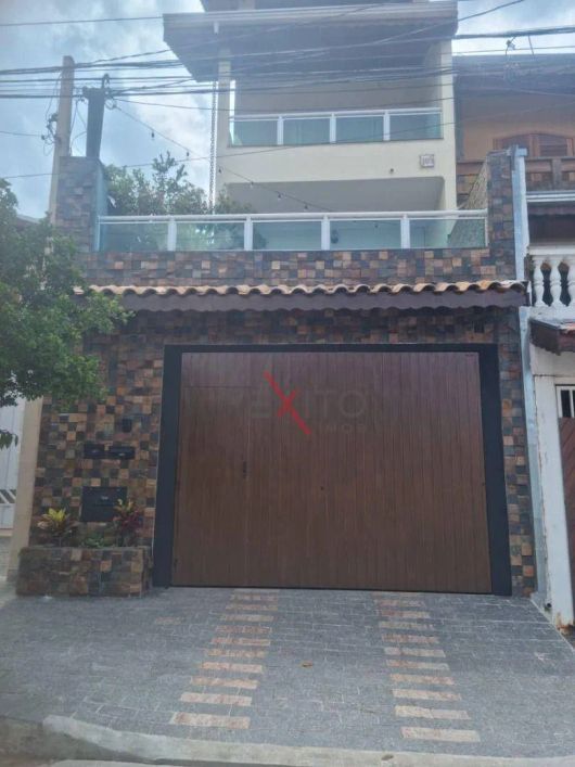 Casa com 5 dormitórios à venda, 252 m² por R$ 1.000.000,00 - Jardim Tannus - Jundiaí/SP