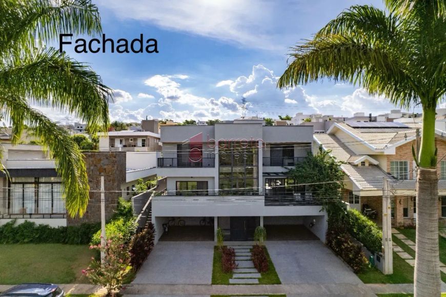 BELÍSSIMA CASA À VENDA NO CONDOMÍNIO RESERVA DA SERRA EM JUNDIAÍ/SP