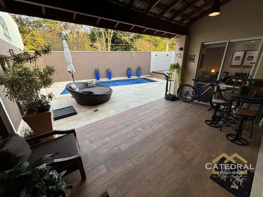 Sobrado com 3 dormitórios à venda, 240 m² por R$ 2.200.000,00 - Loteamento Reserva Ermida - Jundiaí/