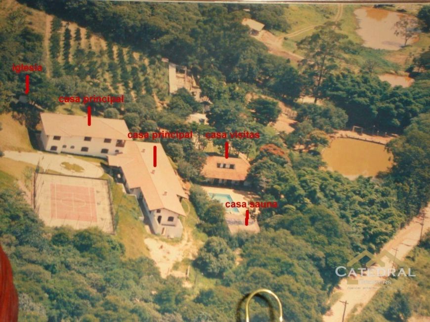 Sítio com 8 dormitórios à venda, 78000 m² por R$ 8.300.000,00 - Ivoturucaia - Jundiaí/SP