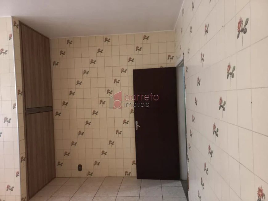 Casa com Edicula para LOCAÇÃO ou VENDA em Jundiaí SP bairro Vianelo 283m² (em frente ao Mercadão Mun