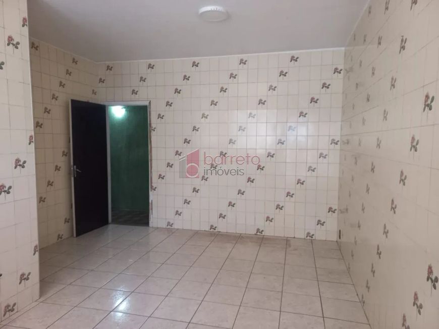 Casa com Edicula para LOCAÇÃO ou VENDA em Jundiaí SP bairro Vianelo 283m² (em frente ao Mercadão Mun