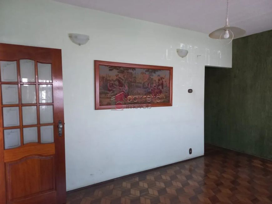 Casa com Edicula para LOCAÇÃO ou VENDA em Jundiaí SP bairro Vianelo 283m² (em frente ao Mercadão Mun