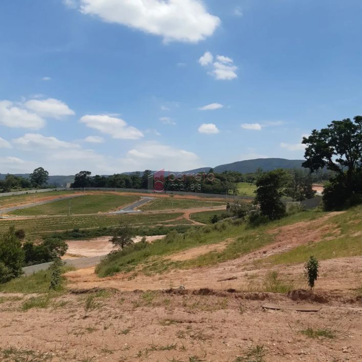 TERRENO À VENDA NO RESIDENCIAL LAGO AZUL - RECANTO QUARTO CENTENÁRIO - JUNDIAÍ/SP