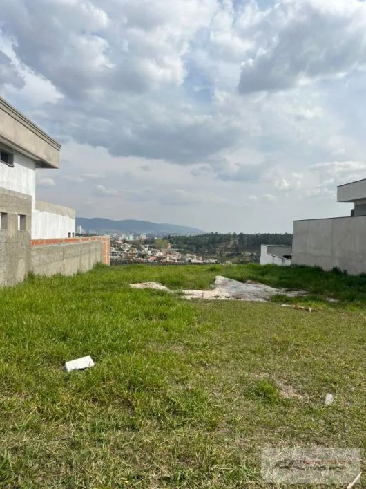 Terreno em Condomínio para Venda em Jundiaí, Loteamento Vale Azul I