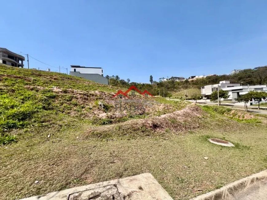 Terreno a venda em Jundiaí no condomínio fechado Bosque Do Horto.