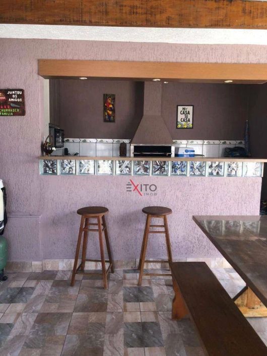Casa com 3 dormitórios à venda, 163 m² por R$ 910.000,00 - Jardim Torres São José - Jundiaí/SP