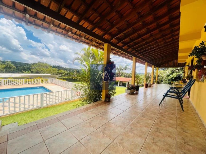 Linda chácara no Medeiros para Venda em Jundiai/SP