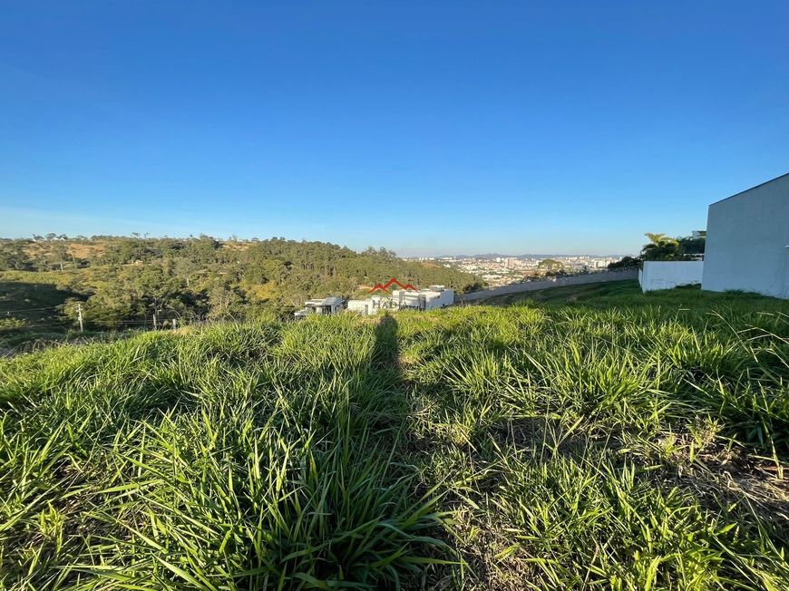 Terreno a venda no condomínio fechado Bosque Do Horto em Jundiaí.