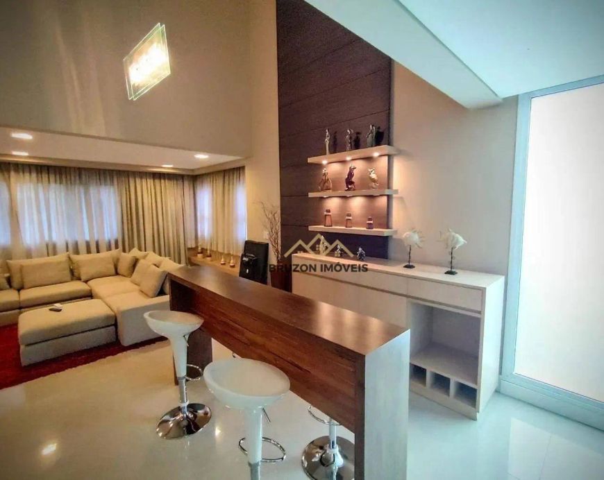 CASA A VENDA, 4 QUARTOS, 740M²A.T, 502M²A.C, R$2.900.000.00, CONDOMÍNIO TERRAS DE SÃO CARLOS, JARDIM