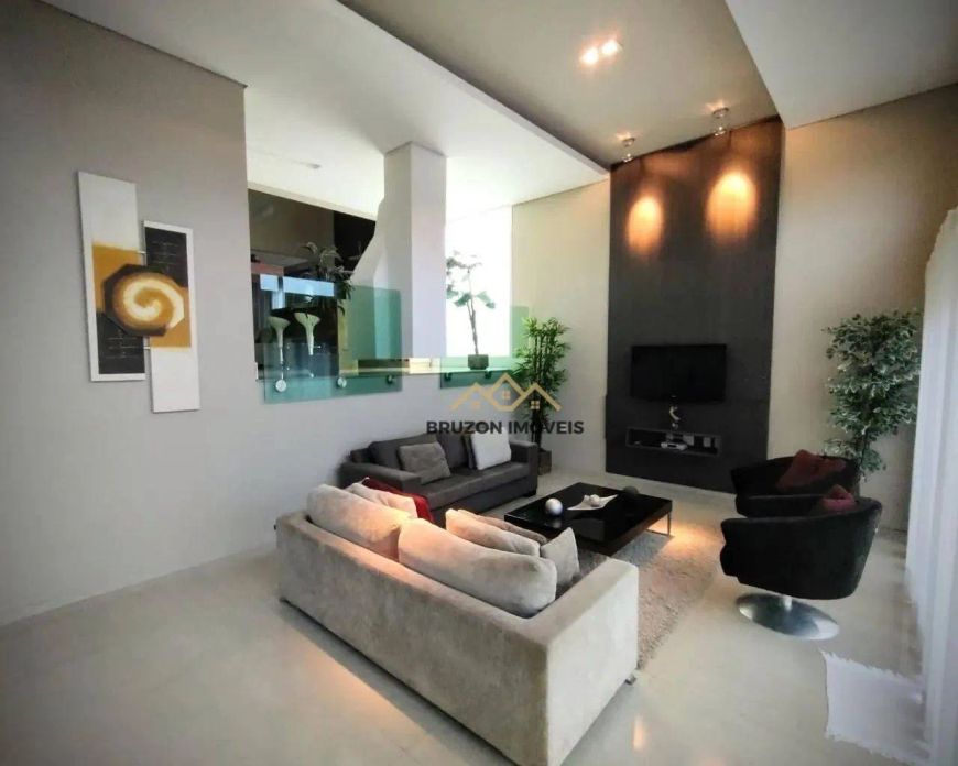 CASA A VENDA, 4 QUARTOS, 740M²A.T, 502M²A.C, R$2.900.000.00, CONDOMÍNIO TERRAS DE SÃO CARLOS, JARDIM