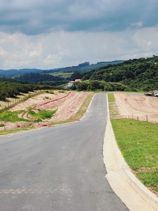 Área Nobre | LOTES a partir de 150m² em JUNDIAÍ com Lazer completo | Facilitado | Consulte
