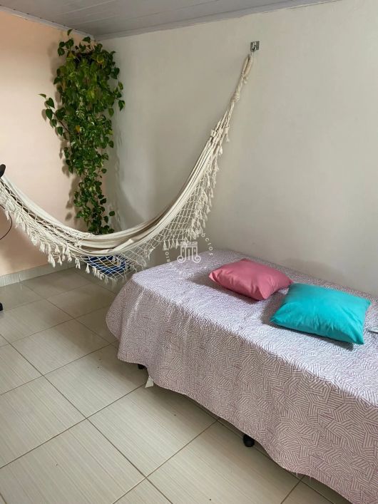 CASA PARA VENDA COM 02 DORMITÓRIOS E 01 SÚITE MASTER - JARDIM SANTANA - JUNDIAÍ/SP
