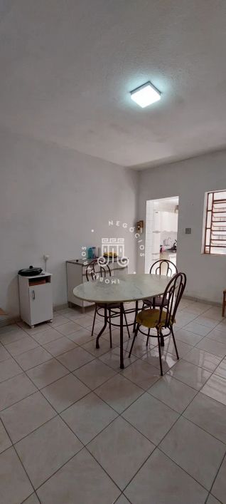 CASA TÉRREA PARA VENDA COM 02 QUARTOS E 01 SUÍTE - VILA GOTARDO - JUNDIAÍ/SP