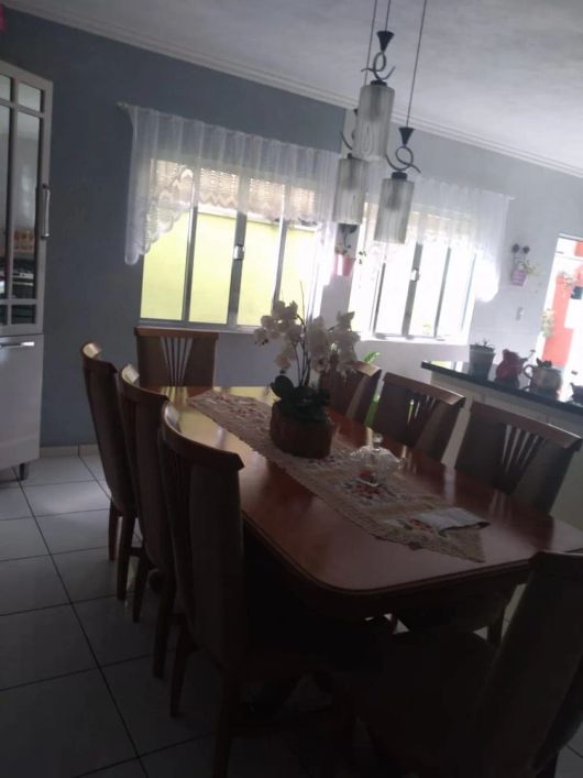 CASA SOBRADO COM 03 QUARTOS À VENDA NO BAIRRO ALMERINDA CHAVES - JUNDIAÍ/SP