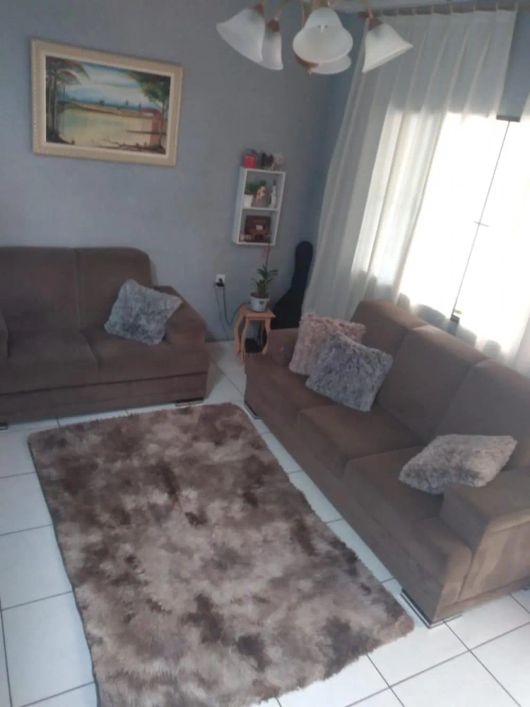CASA SOBRADO COM 03 QUARTOS À VENDA NO BAIRRO ALMERINDA CHAVES - JUNDIAÍ/SP