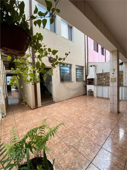 Sobrado com 3 quartos à venda em Vila Santa Rosa - SP