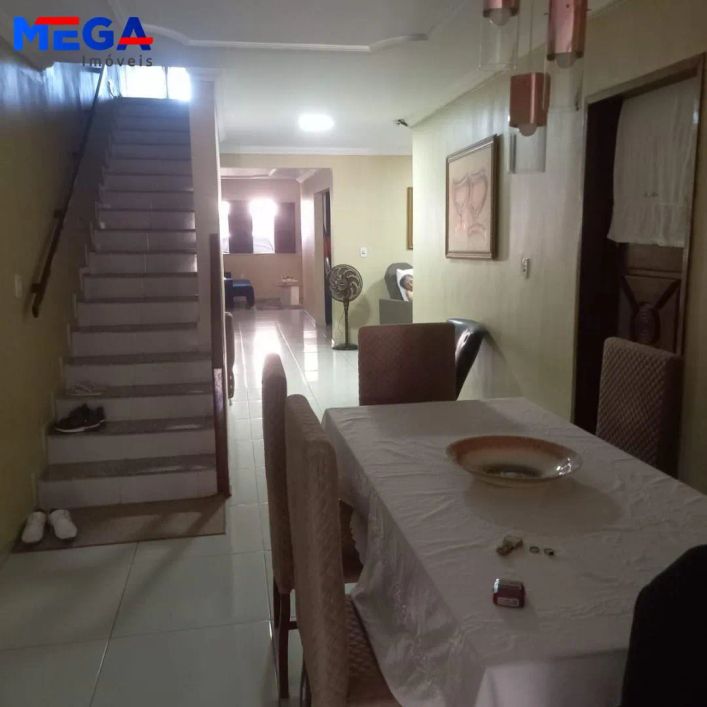 Casa com 5 quartos no bairro Manuel Sátiro - Fortaleza/Ceará