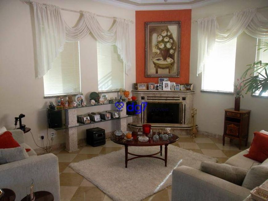 Casa de alto padrão com 3 dormitórios, 3 suítes à venda, 564 m² por R$ 2.650.000 - Parque dos Prínci