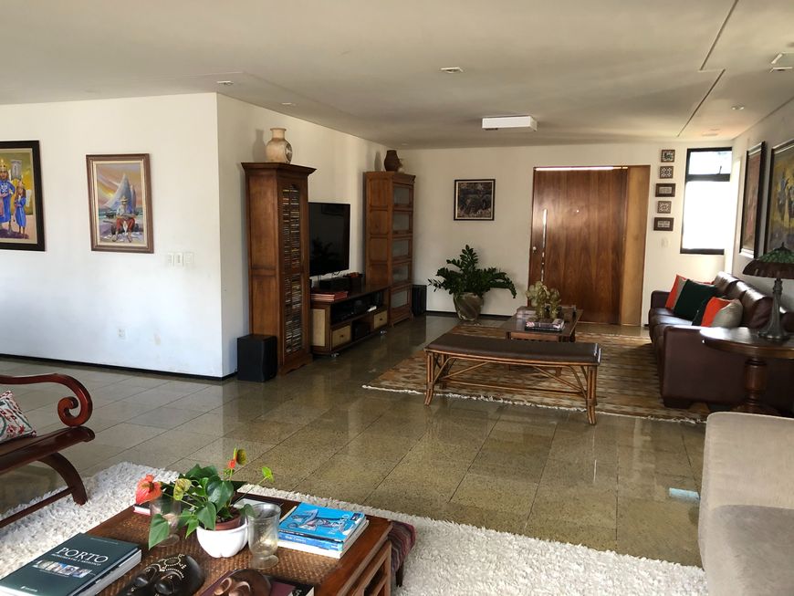 Apartamento para venda com 340 metros quadrados com 5 quartos em Aldeota - Localização excelente