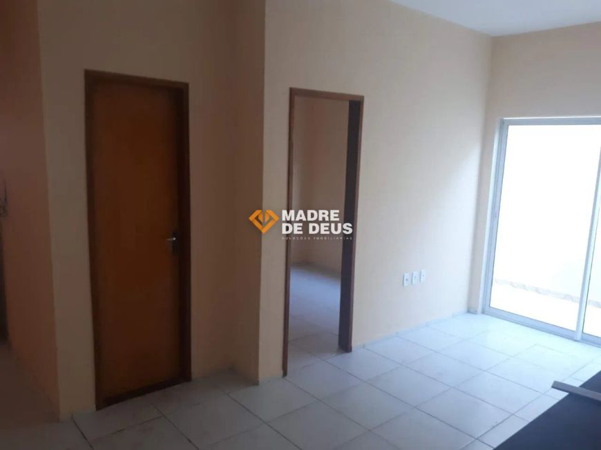 Prédio residencial disponível a venda no bairro Antônio Bezerra