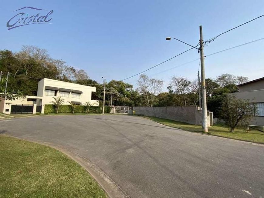 Terreno em condômino voltado para área de preservação