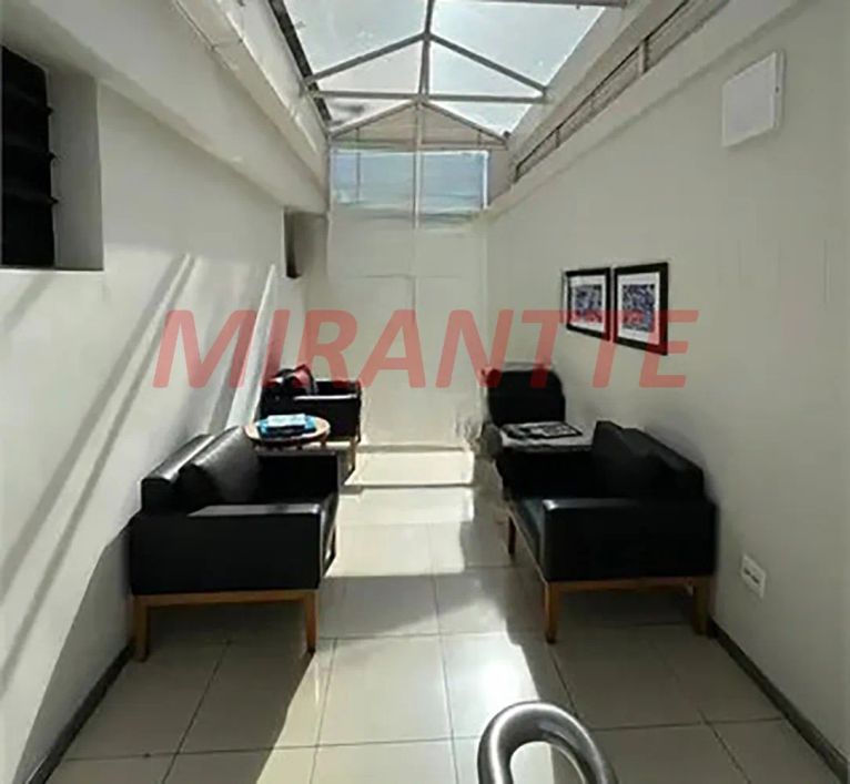 Comercial de 1133.8m² em Santana